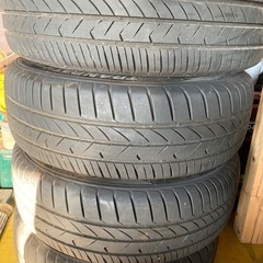 タイヤホイール16インチ、ハイエース、キャラバン、の画像