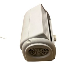 【ジ0829-23】デスク用に便利‼️テクノス TEKNOS TI-2001 デスクファン ホワイトの画像