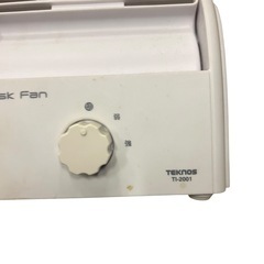 【ジ0829-23】デスク用に便利‼️テクノス TEKNOS TI-2001 デスクファン ホワイトの画像