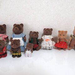 【お取引中】シルバニアファミリー　まとめ売り　赤い屋根の家などの画像