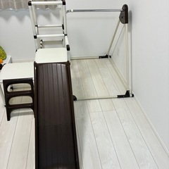 室内用　ジャングルジム　滑り台　鉄棒　の画像