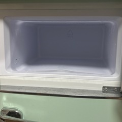 レトロ風冷蔵庫の画像