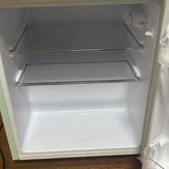 レトロ風冷蔵庫の画像