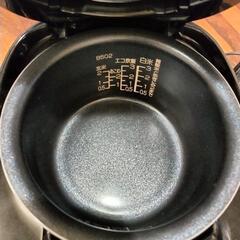 象印　三合炊き　黒厚釜炊飯器の画像