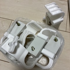 つっぱり式ハンガーラックの画像