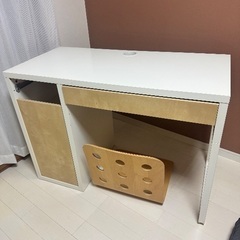 （お譲りします）IKEAの組立て机の画像