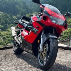 GSX-R750の画像