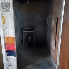 中古コンテナ　物置きの画像