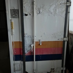 中古コンテナ　物置きの画像