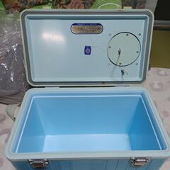 クーラーBOXの画像