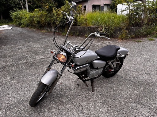 ホンダ　マグナ50 バイクAC13