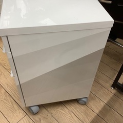 デスクワゴンの画像