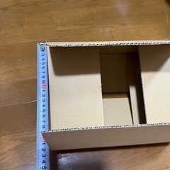 30cmダンボール86箱の画像
