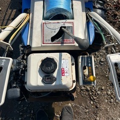 イセキ　2条刈り　バインダー　5馬力　刈 幅約570mm 刈取 稲刈り　掛け干し 結束 田んぼ　稲作　ガソリン　宮崎　簡易動作チェック動画ありの画像