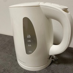 電気ポットの画像