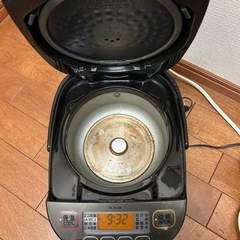 【象印】炊飯器の画像