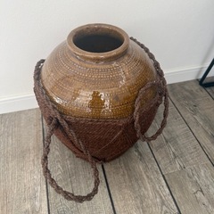 インテリア　壺
の画像