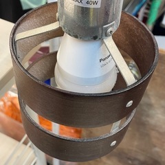 【中古】¥2,000　ニトリ　4連ライト　天井照明【IH144】の画像