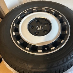 スタッドレスタイヤ205/65R16 4本ホンダ純正ホイール付き VRX3