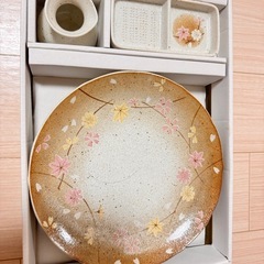 桜模様の和風食器セット（未使用）の画像