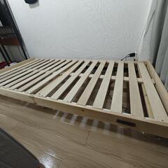 コンセント付きシングルベッドの画像