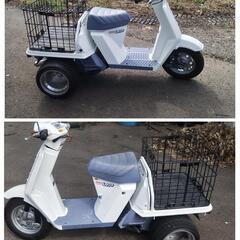 ホンダ ジャイロUP ワイドタイヤ チャンバーマフラー メッシュバスケット付きの画像
