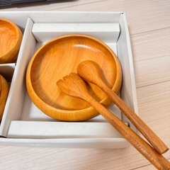 木製食器セットの画像