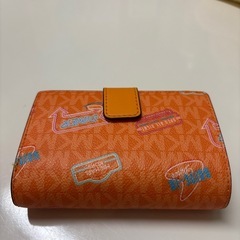 マイケルコース 財布の画像