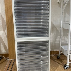 書類棚2個の画像