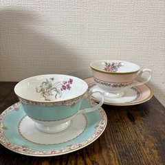 NARUMI  ティーカップ　ソーサーの画像