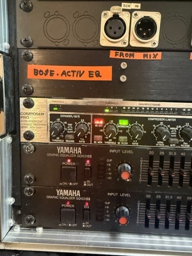 業務用】BEHRINGER他 EQ COMP AC 6Uラック キャスター付