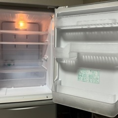 値下げ中‼️シャープ　ノンフロン冷凍冷蔵庫　SJ-W351C-Sの画像