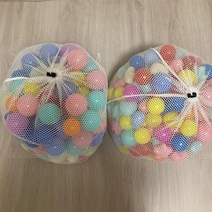 ボール　おもちゃの画像