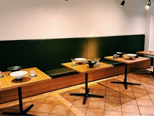 カフェの家具一式 いろいろ