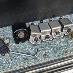 札幌より！テルッツオ　ルーフボックス　ローライダー　美品の画像