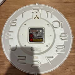 壁掛け時計　ホワイトの画像