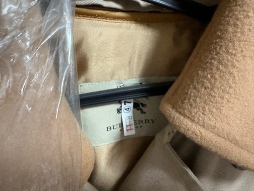 冬コートの定番　　バーバリー トレンチコート. 値下げしました。