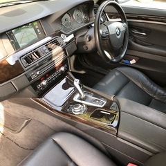 BMW 528i F10 2010年車の画像