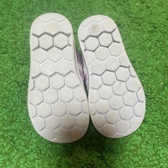 adidas   kids  シューズの画像