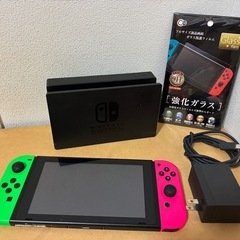 Nintendo Switch 保護フィルム、新品ジョイコン付の画像