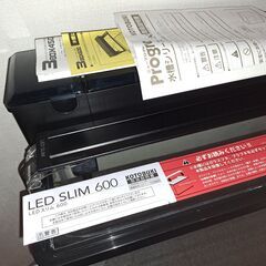 60cmフレーム付きガラス水槽（コトブキ プログレ600）、ガラス蓋、高輝度ＬＥＤライト、上部フィルター、交換用フィルター（開封・一部使用）、温度計などの画像