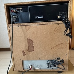 ❶Panasonic LX-K670 レーザーディスク   ❷カラオケ　ポータブルプレーヤーLY-A645 の画像