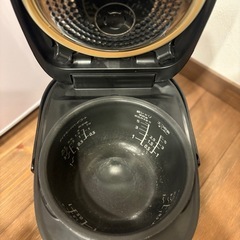 Panasonic IH ジャー　炊飯器の画像