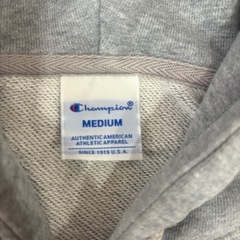 【Champion】チャンピオン パーカー Mサイズ ドラポケ付き ！の画像