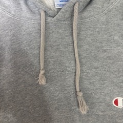 【Champion】チャンピオン パーカー Mサイズ ドラポケ付き ！の画像