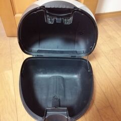 バイクのリヤボックス(受け渡し者が決まりました)の画像