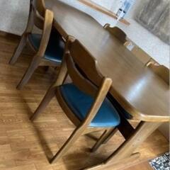 引渡し決定済ダイニングテーブルセットの画像