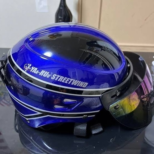 新品未使用ヤールーヘルメットブィンテージ