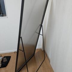 大型ミラーの画像