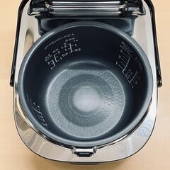 Panasonic（パナソニック）5.5合炊き IHジャー炊飯器 SR-HB107（ブラック）の画像